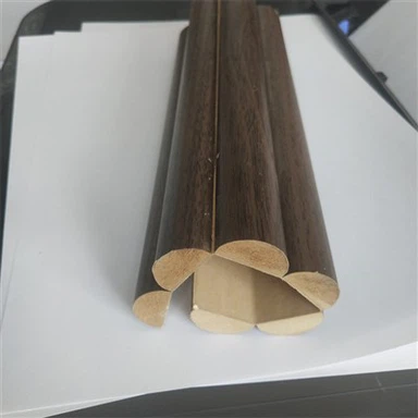 Lanksti MDF plokštė svetainei